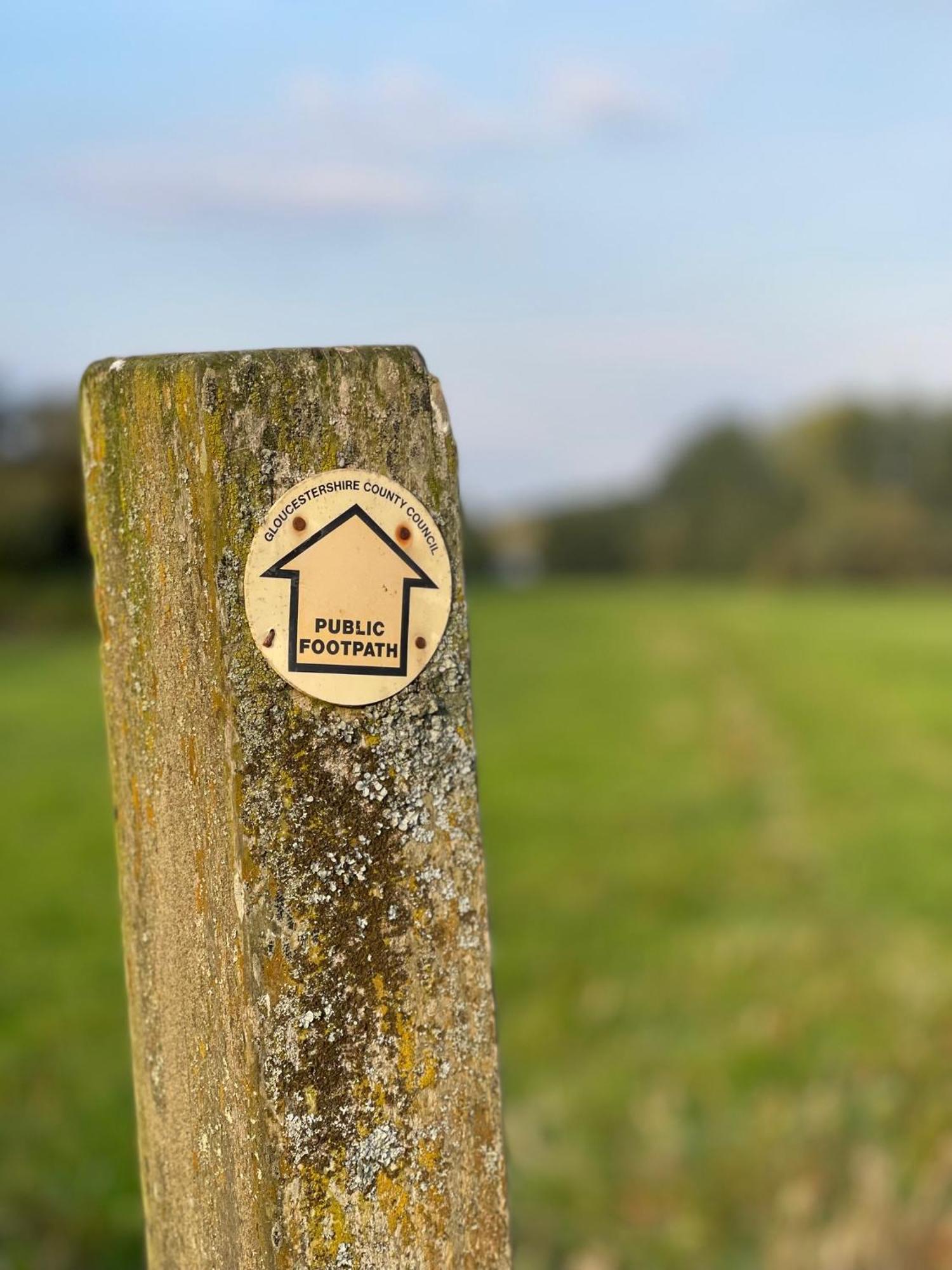 Deerhurst Severnside Boat And Caravan Park Gloucestershire - Caravan 1 מראה חיצוני תמונה